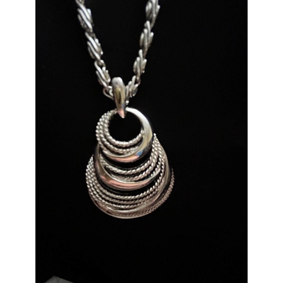 Trifari Crown Necklace - Picture 2 of 12